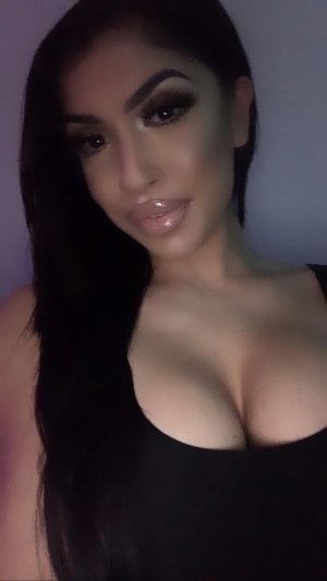 Tifany outcall escorts in Clayton CA